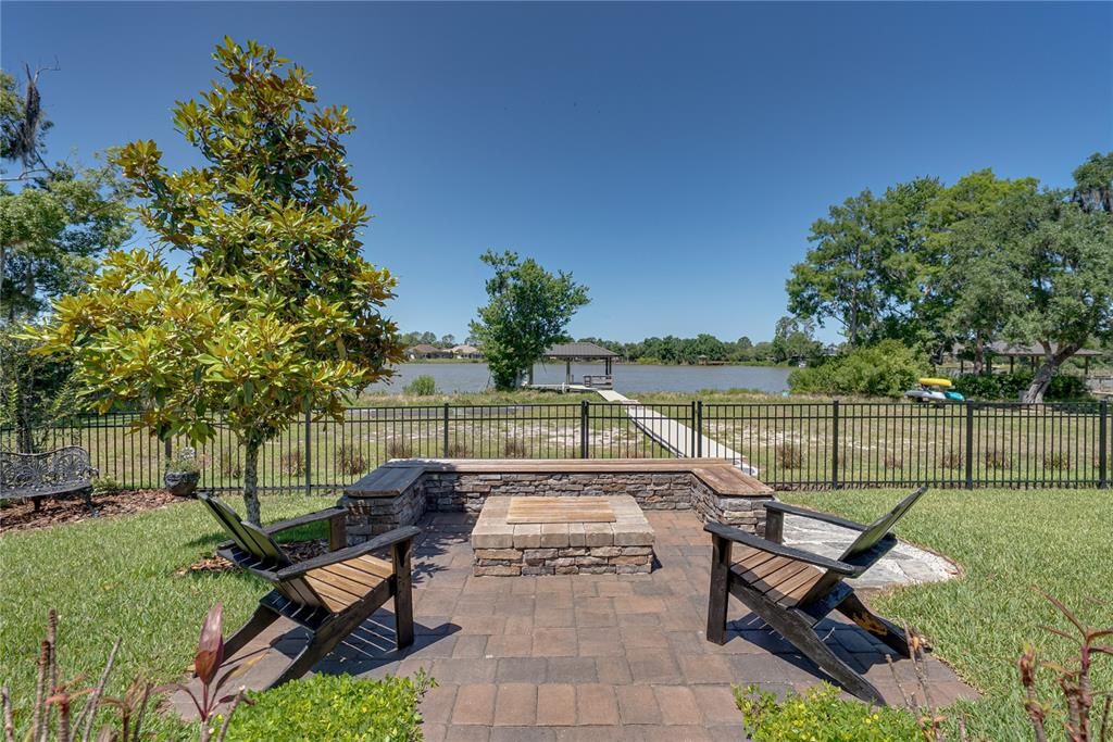 For Sale: $919,000 (3 beds, 3 baths, 2544 Square Feet)