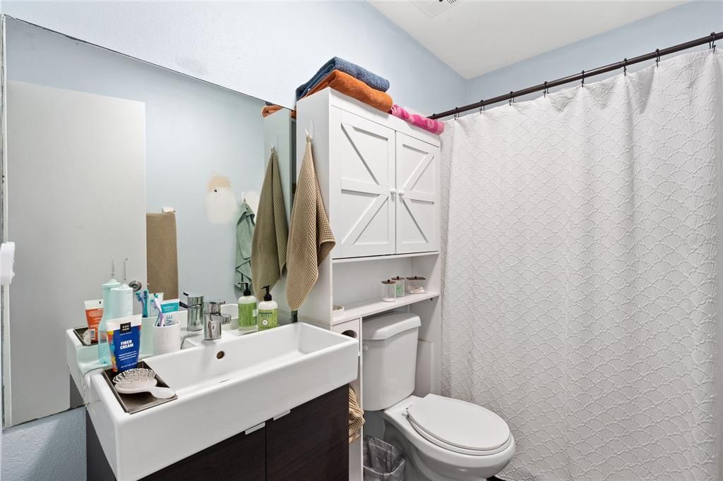 Active With Contract: $515,000 (4 beds, 0 baths, 1880 Square Feet)