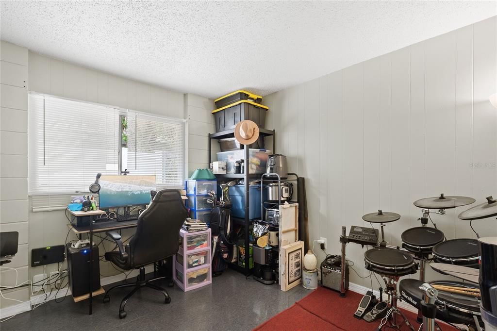 Active With Contract: $515,000 (4 beds, 0 baths, 1880 Square Feet)