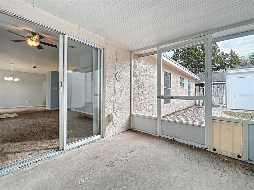 For Sale: $295,000 (3 beds, 2 baths, 1109 Square Feet)