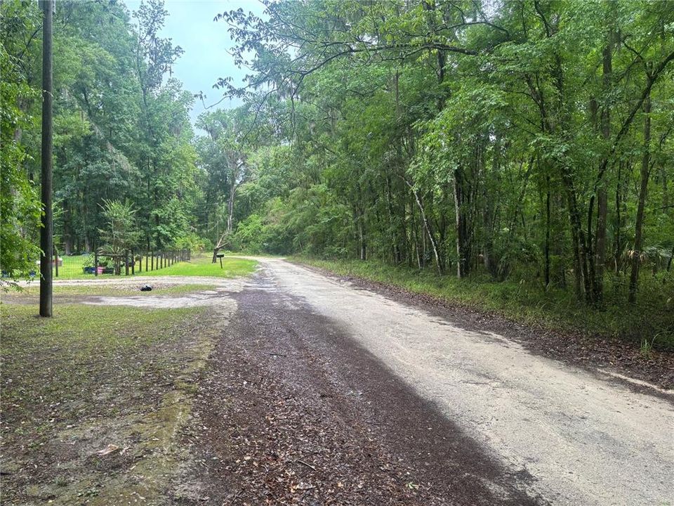 待售: $45,000 (0.70 acres)