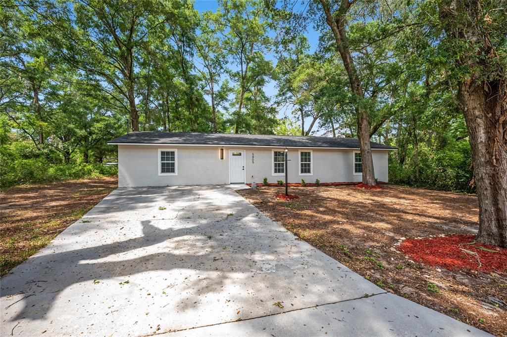 For Sale: $253,000 (3 beds, 2 baths, 1416 Square Feet)