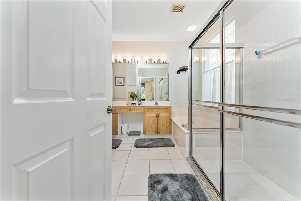 For Sale: $419,000 (3 beds, 2 baths, 1545 Square Feet)