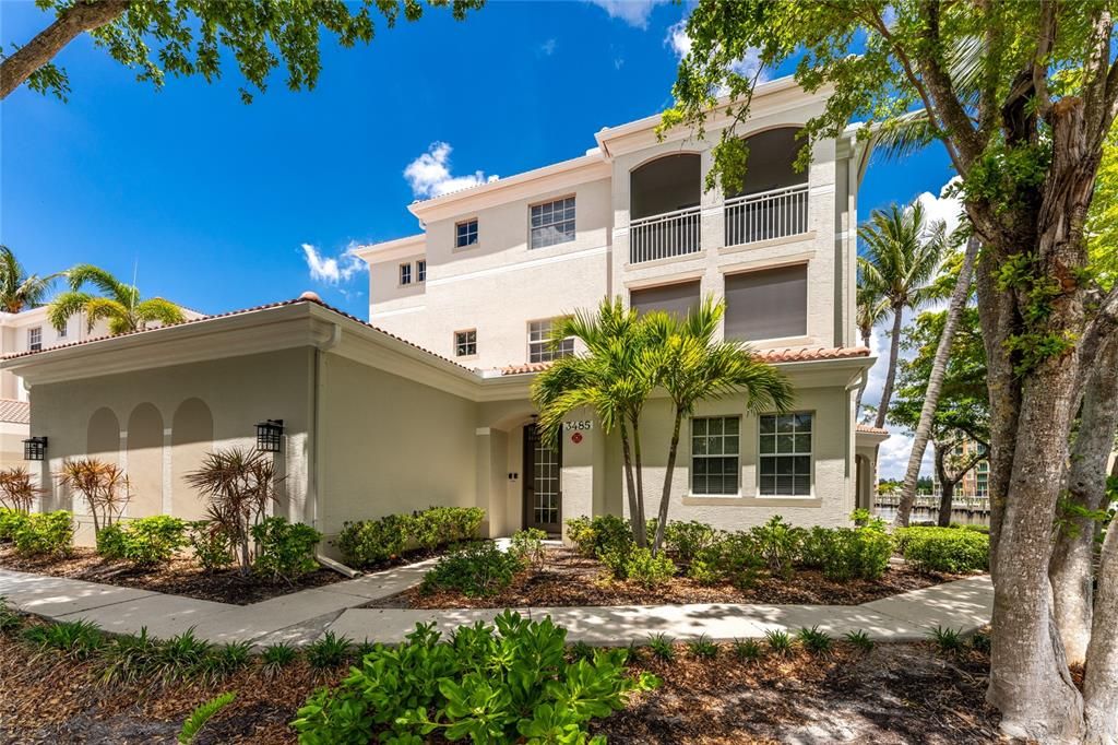 For Sale: $419,000 (3 beds, 2 baths, 1545 Square Feet)