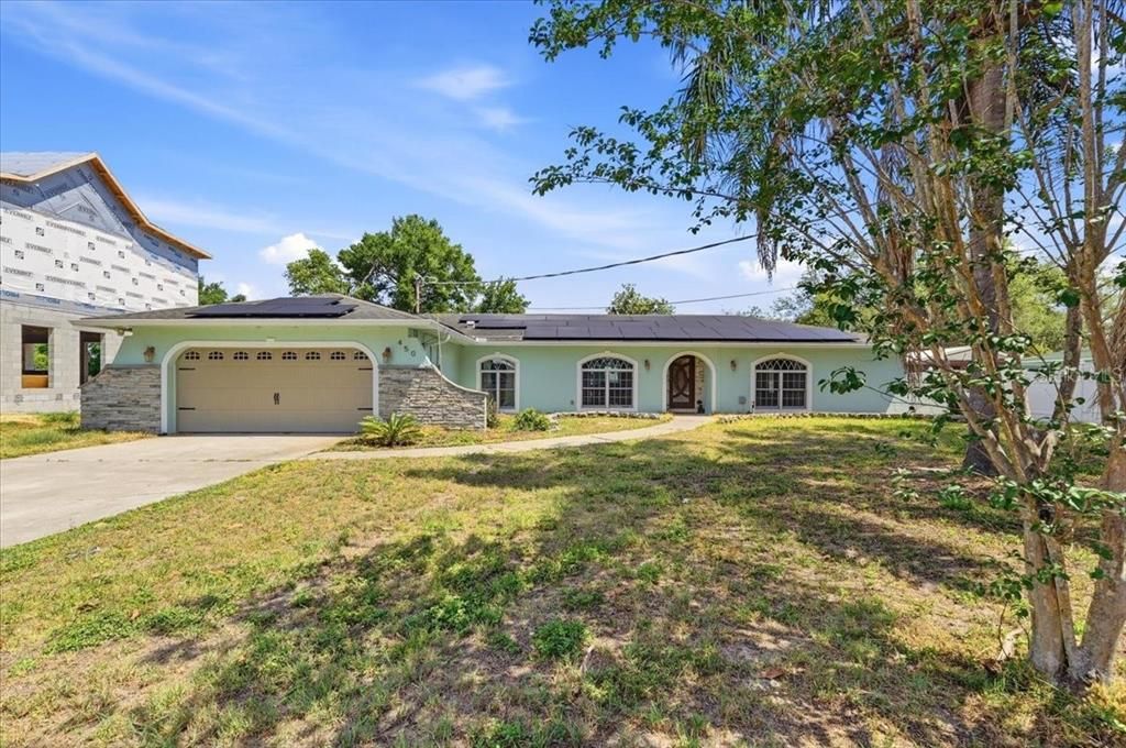 For Sale: $300,000 (3 beds, 2 baths, 1849 Square Feet)