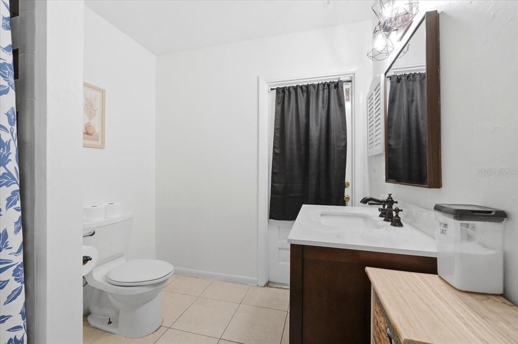 For Sale: $300,000 (3 beds, 2 baths, 1849 Square Feet)