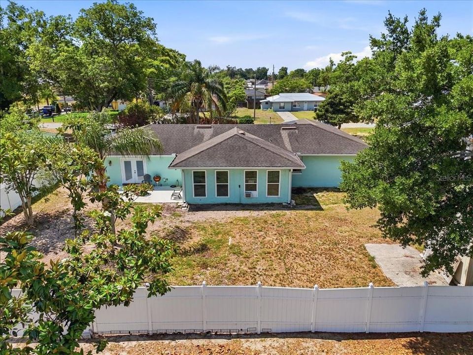 For Sale: $300,000 (3 beds, 2 baths, 1849 Square Feet)