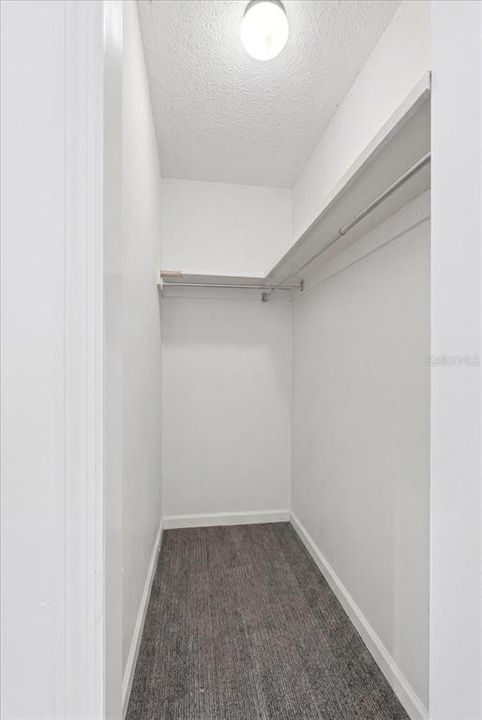 For Sale: $300,000 (3 beds, 2 baths, 1849 Square Feet)
