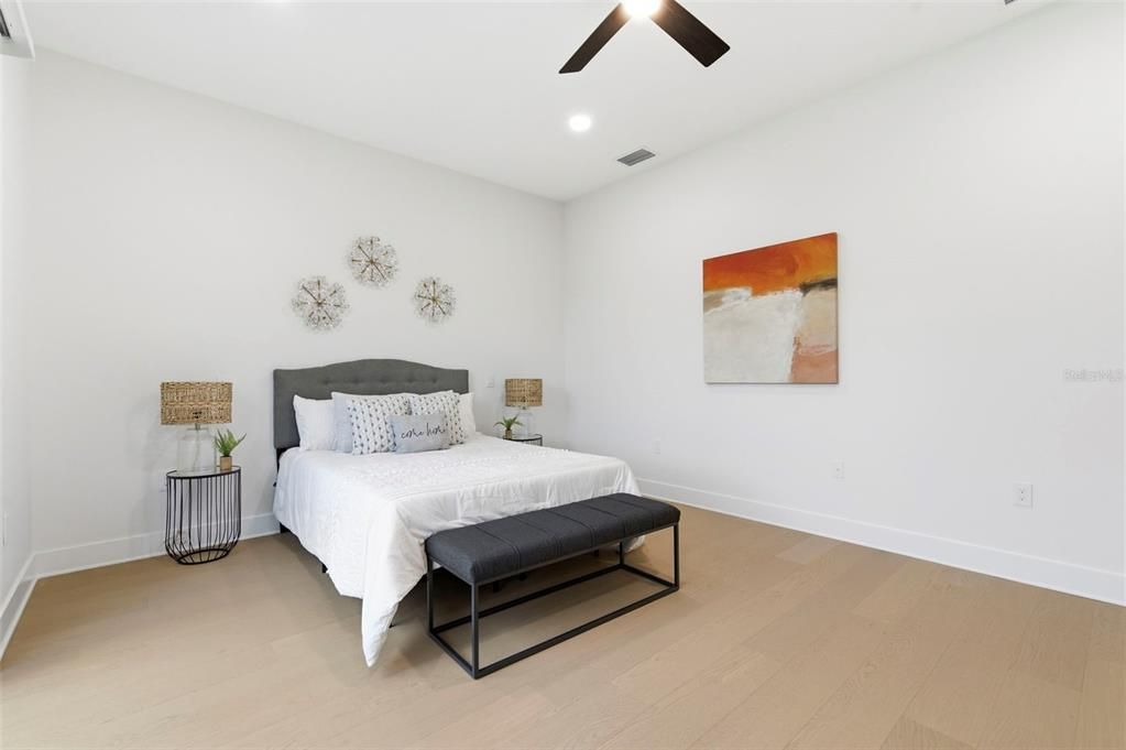 For Sale: $1,699,000 (4 beds, 4 baths, 2946 Square Feet)