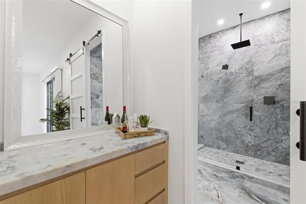 For Sale: $1,699,000 (4 beds, 4 baths, 2946 Square Feet)