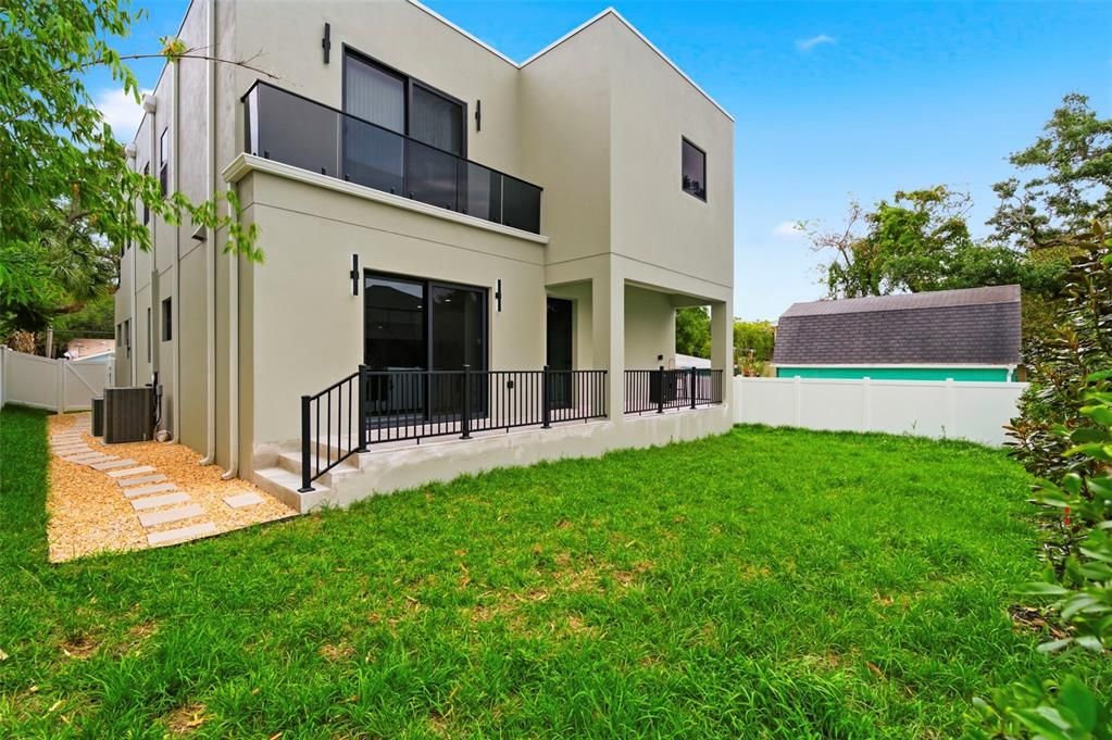 For Sale: $1,699,000 (4 beds, 4 baths, 2946 Square Feet)