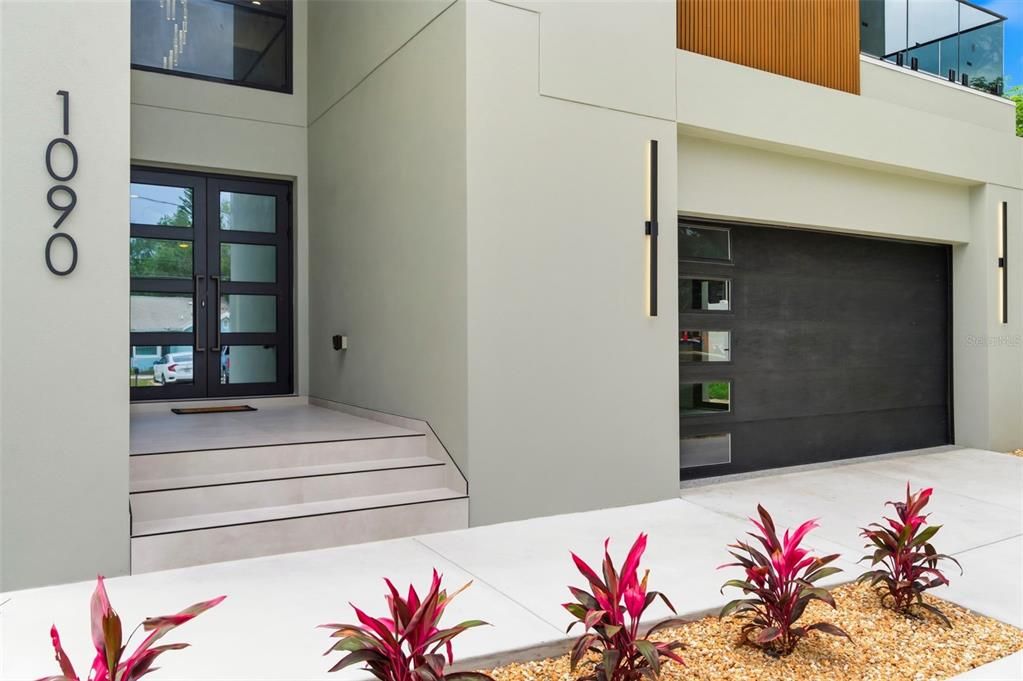 For Sale: $1,699,000 (4 beds, 4 baths, 2946 Square Feet)