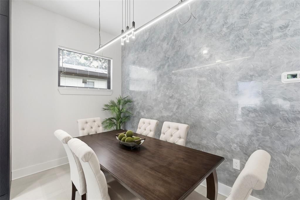 For Sale: $1,699,000 (4 beds, 4 baths, 2946 Square Feet)