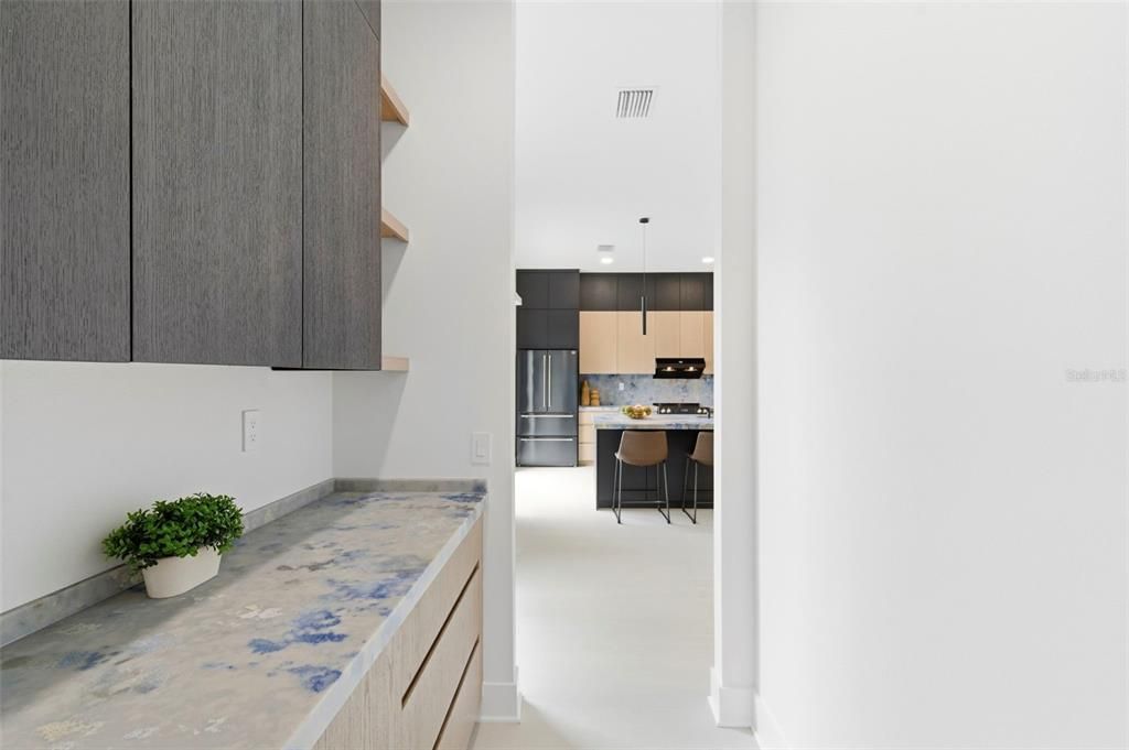 For Sale: $1,699,000 (4 beds, 4 baths, 2946 Square Feet)