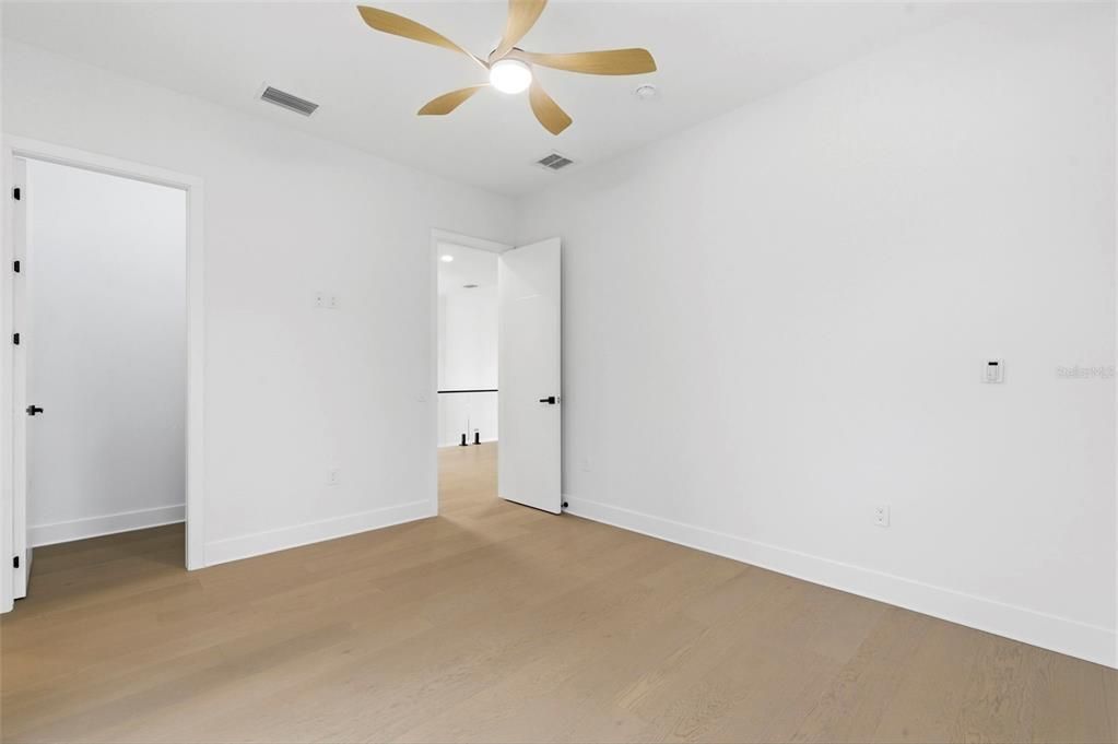 For Sale: $1,699,000 (4 beds, 4 baths, 2946 Square Feet)
