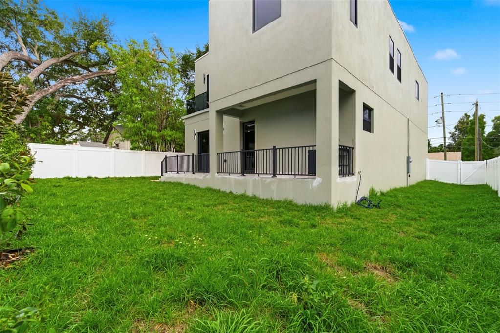 For Sale: $1,699,000 (4 beds, 4 baths, 2946 Square Feet)