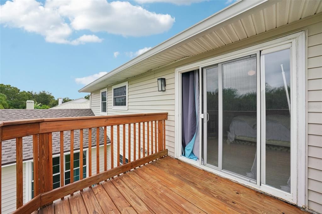 En Venta: $396,000 (4 camas, 2 baños, 2606 Pies cuadrados)