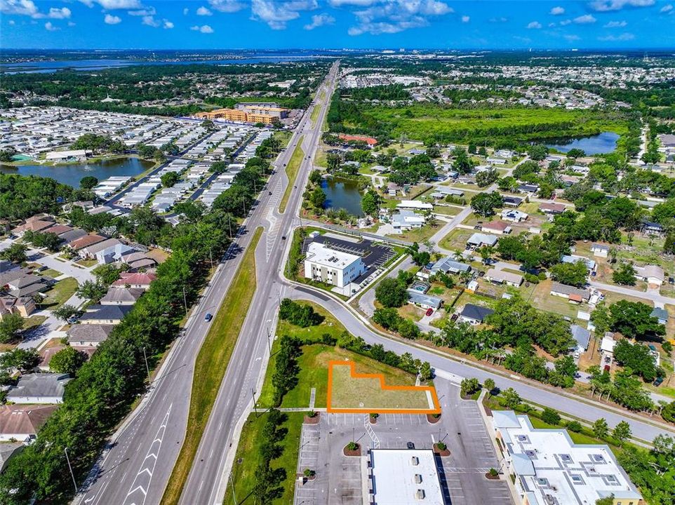 For Sale: $1,150,000 (0.15 acres)