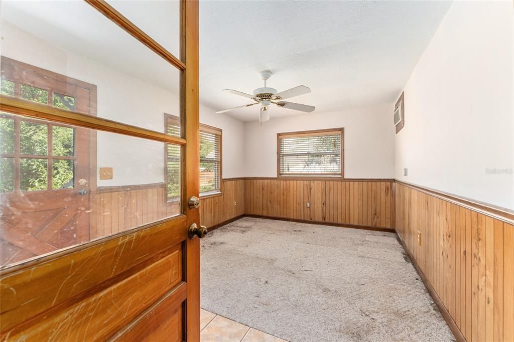 Activo con contrato: $235,000 (3 camas, 3 baños, 1808 Pies cuadrados)
