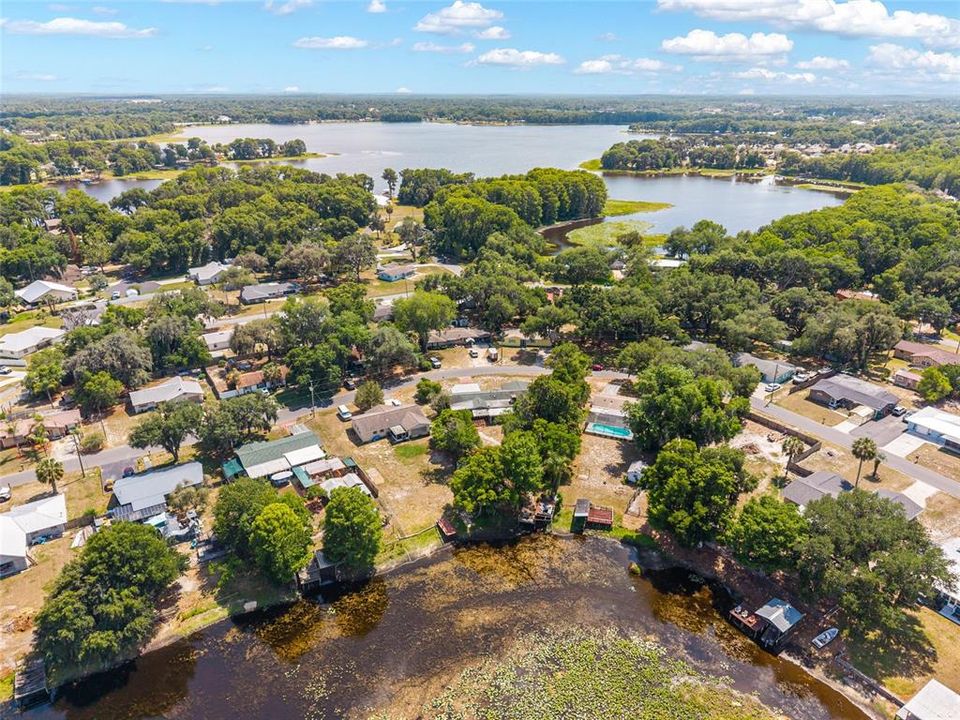Activo con contrato: $235,000 (3 camas, 3 baños, 1808 Pies cuadrados)
