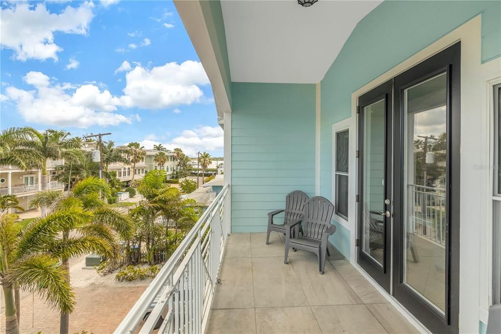 For Sale: $4,499,000 (8 beds, 0 baths, 4226 Square Feet)