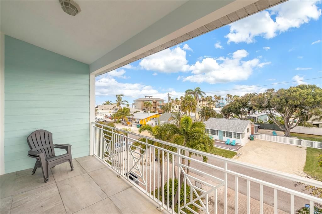 For Sale: $4,499,000 (8 beds, 0 baths, 4226 Square Feet)