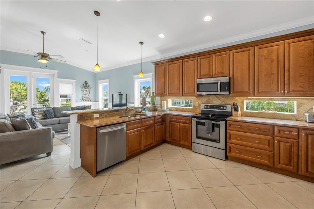 For Sale: $4,499,000 (8 beds, 0 baths, 4226 Square Feet)
