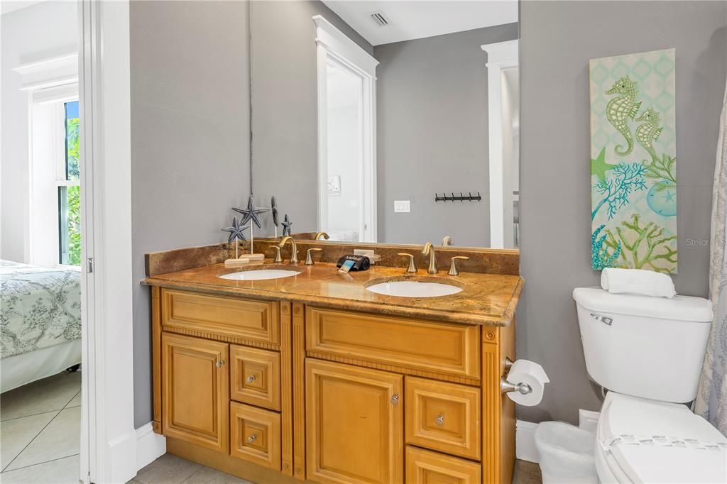 For Sale: $4,499,000 (8 beds, 0 baths, 4226 Square Feet)