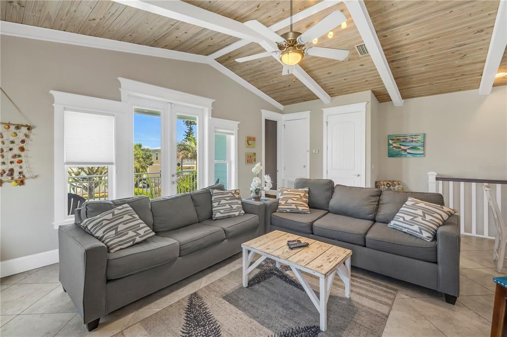 For Sale: $4,499,000 (8 beds, 0 baths, 4226 Square Feet)