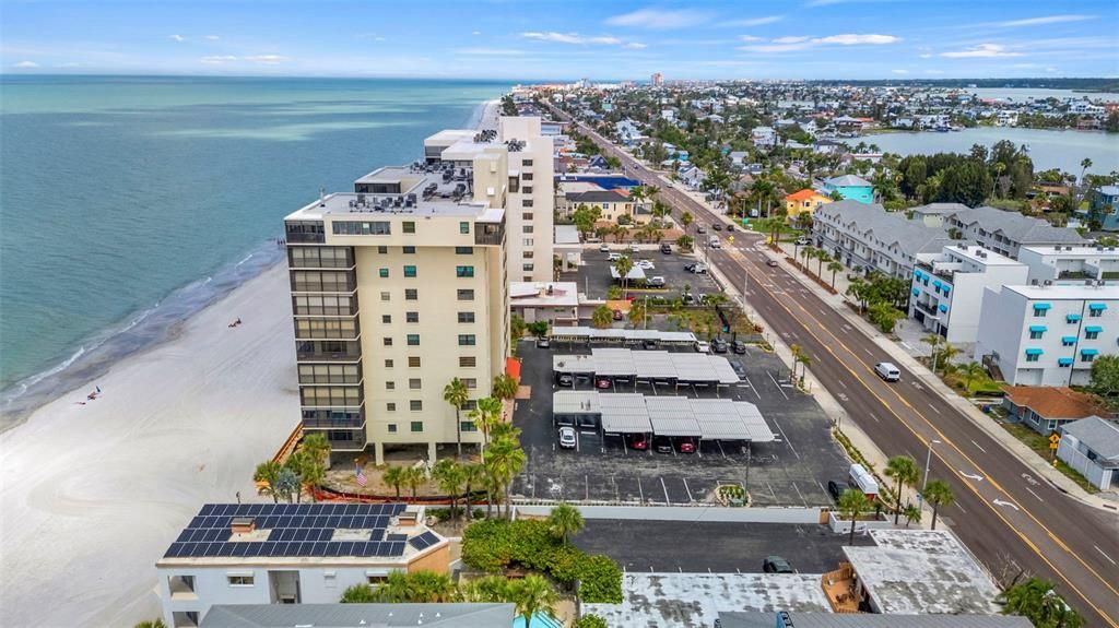 For Sale: $725,000 (2 beds, 2 baths, 1120 Square Feet)