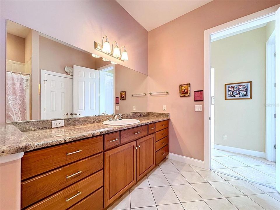 For Sale: $1,325,000 (4 beds, 3 baths, 4505 Square Feet)