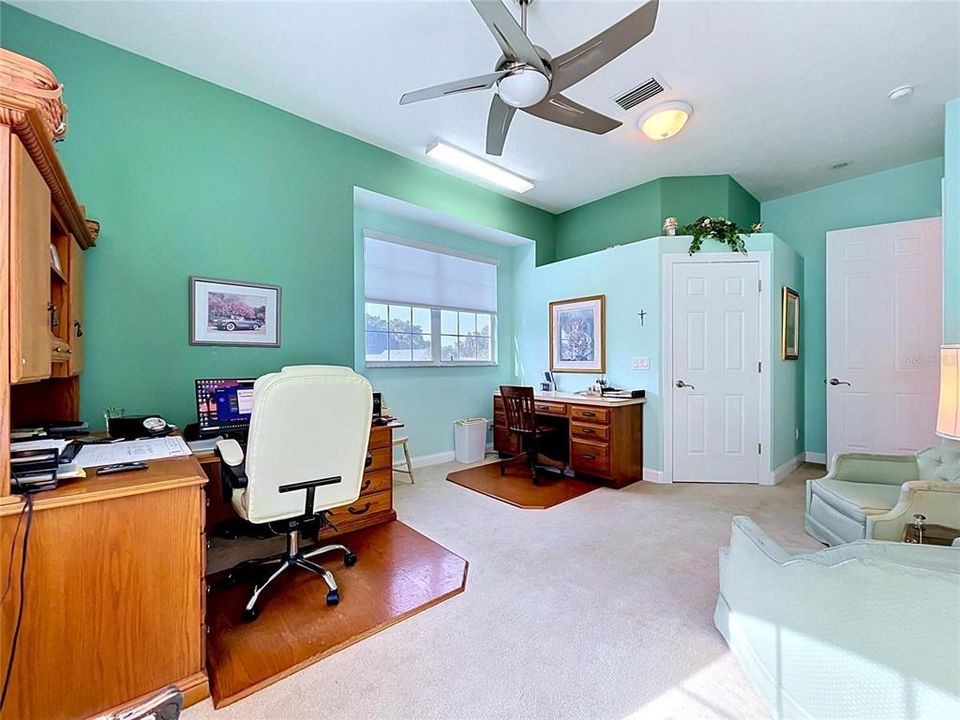 For Sale: $1,325,000 (4 beds, 3 baths, 4505 Square Feet)