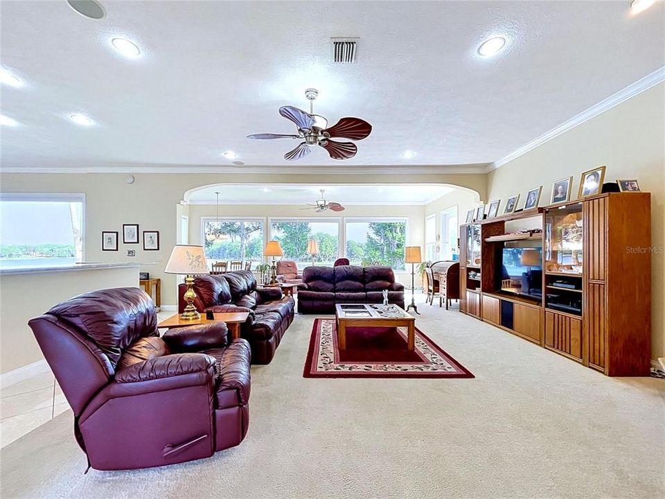 For Sale: $1,325,000 (4 beds, 3 baths, 4505 Square Feet)