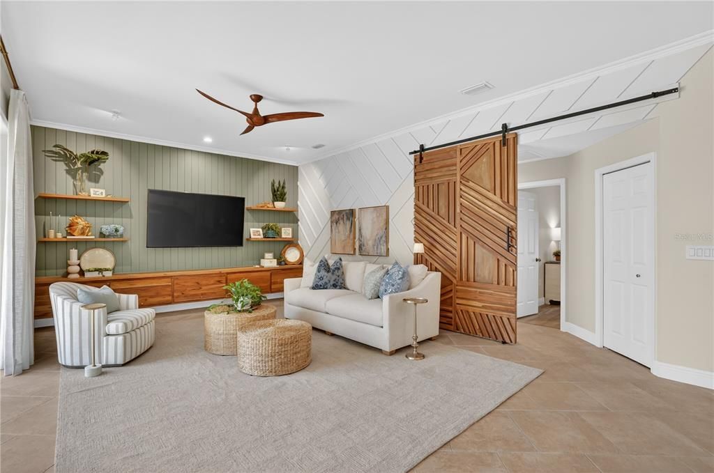 En Venta: $745,000 (3 camas, 3 baños, 2793 Pies cuadrados)