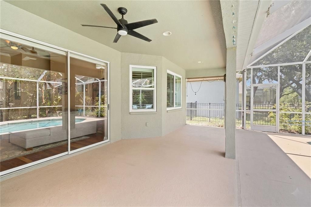 For Sale: $564,700 (4 beds, 3 baths, 2545 Square Feet)
