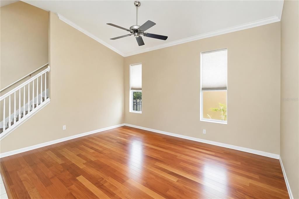 For Sale: $564,700 (4 beds, 3 baths, 2545 Square Feet)