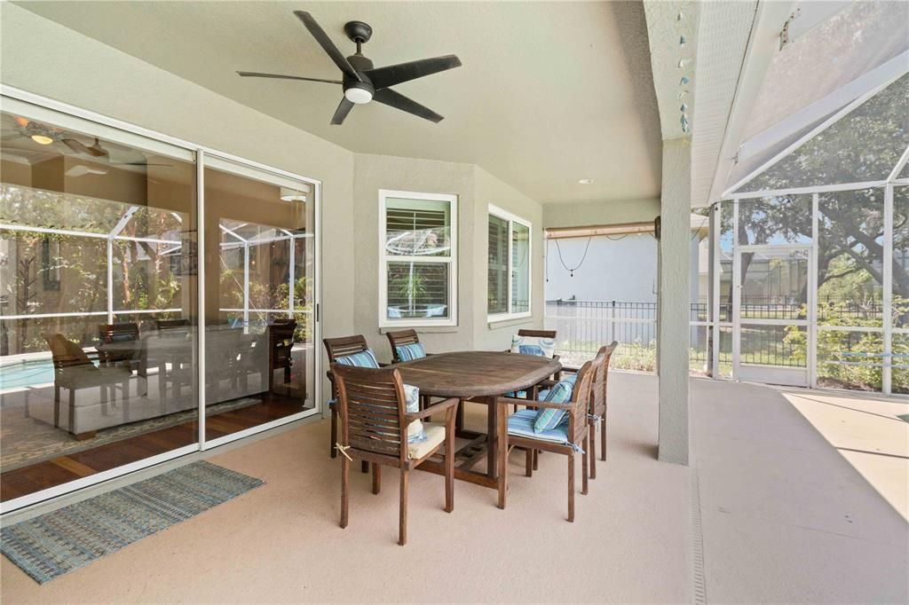 For Sale: $564,700 (4 beds, 3 baths, 2545 Square Feet)