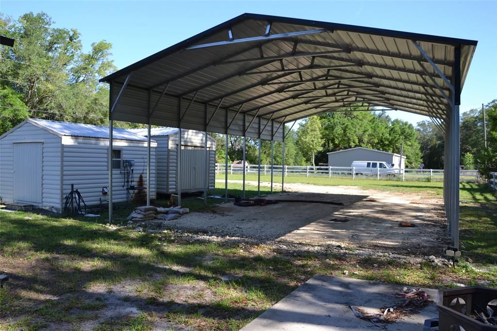 For Sale: $150,000 (1 beds, 1 baths, 616 Square Feet)