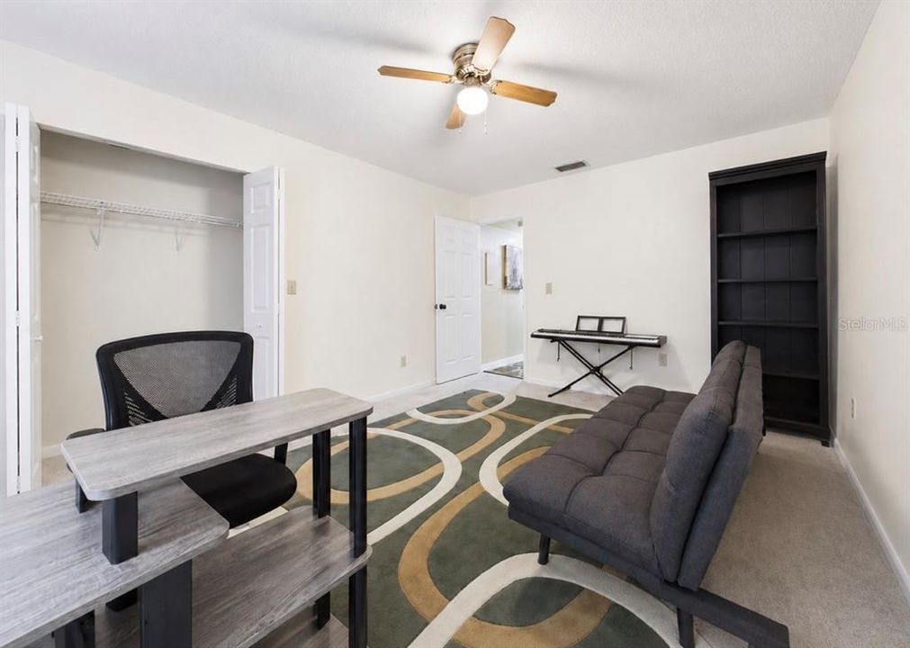 For Rent: $2,200 (2 beds, 2 baths, 1185 Square Feet)