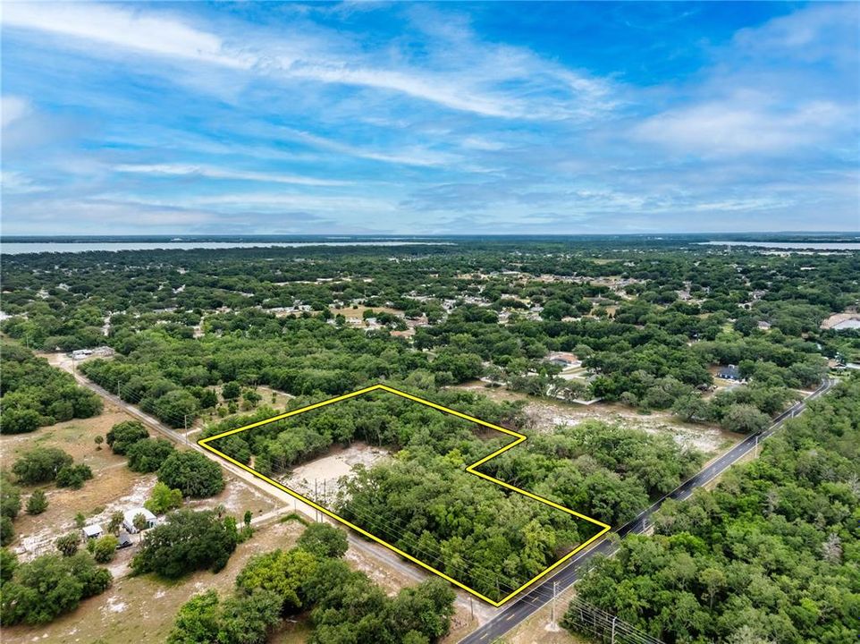 На продажу: $250,000 (3.43 acres)