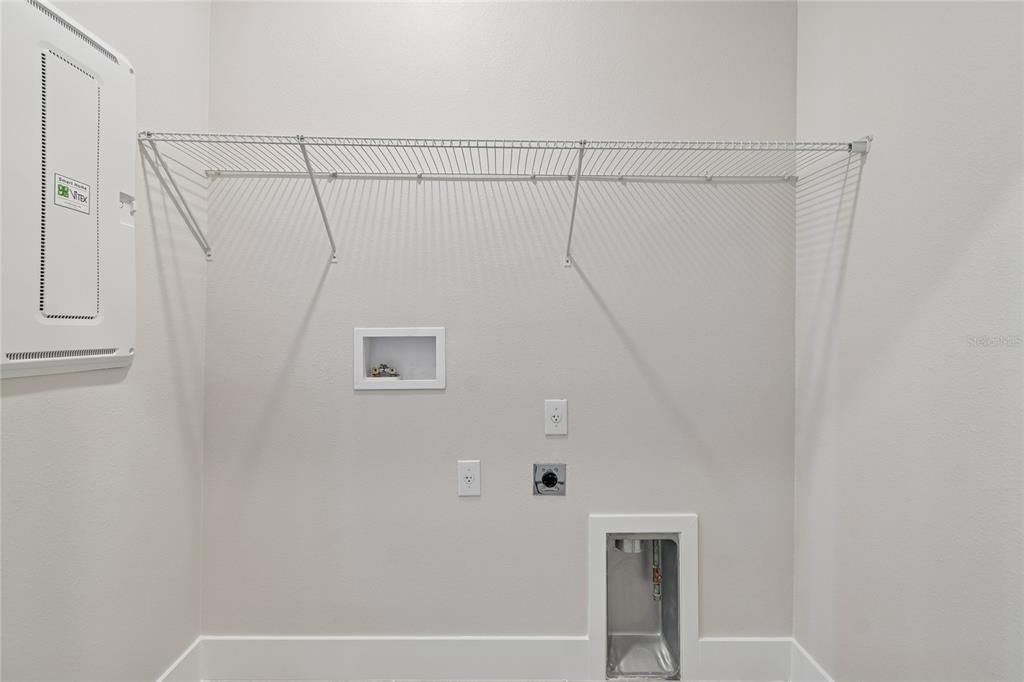 En Venta: $559,990 (3 camas, 2 baños, 1751 Pies cuadrados)