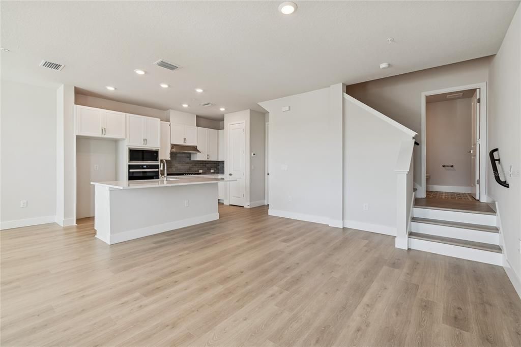 En Venta: $559,990 (3 camas, 2 baños, 1751 Pies cuadrados)