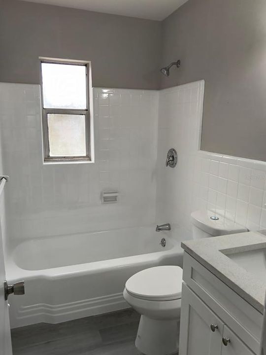 Active With Contract: $199,900 (4 beds, 1 baths, 1020 Square Feet)