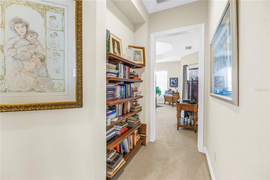 En Venta: $895,000 (3 camas, 2 baños, 2437 Pies cuadrados)