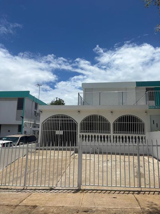 Vendido Recientemente: $125,000 (3 camas, 1 baños, 1200 Pies cuadrados)
