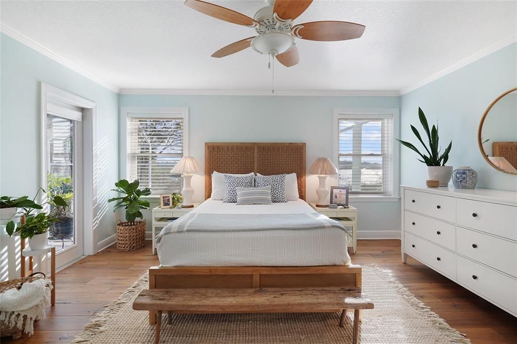 For Sale: $1,599,000 (3 beds, 3 baths, 2920 Square Feet)