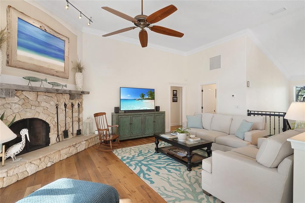 For Sale: $1,599,000 (3 beds, 3 baths, 2920 Square Feet)
