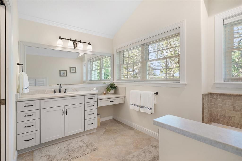 For Sale: $1,599,000 (3 beds, 3 baths, 2920 Square Feet)