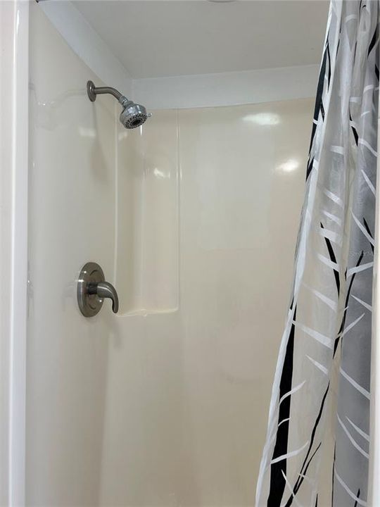 Active With Contract: $950 (1 beds, 1 baths, 500 Square Feet)