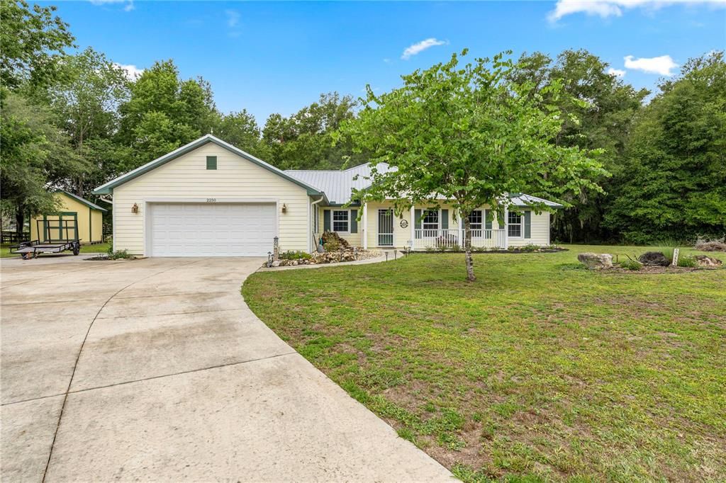 For Sale: $549,900 (4 beds, 2 baths, 2255 Square Feet)